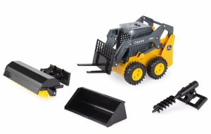 John Deere Toy 318G Skid Steer with 4 Attachments - Big Farm Series 1:16- 47324